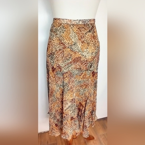 VINTAGE RAYON FULL SKIRT - Picture 2 of 6